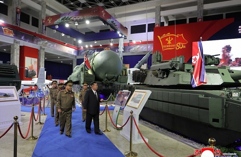 خبير روسي: كوريا الشمالية ستكشف عن صواريخ قادرة على الوصول إلى البر الأمريكي