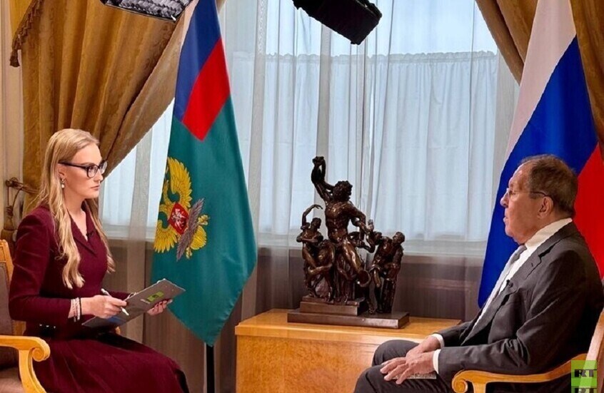 لافروف: موسكو تحافظ على علاقات صداقة غير انتهازية مع دمشق ولذلك استأنفنا الاتصالات معها