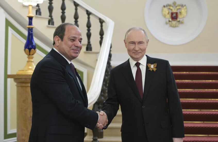 لافروف يتحدث عن "صحوة إفريقيا" من مصر