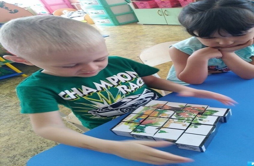 دراسة تكشف تأثير نمط اللعب في الطفولة على القدرات المكانية لدى المراهقين