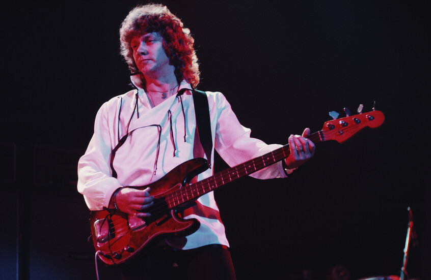 وفاة المغني الأسطوري لفرقة الروك "ذا مودى بلوز" بشكل"مفاجئ"