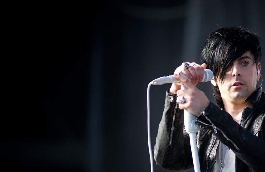 بريطانيا.. مقتل مغني فرقة "لوست بروفيتس" إيان واتكينز بعد تعرضه لاعتداء في السجن