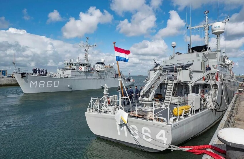 أوكرانيا تتسلّم من هولندا كاسحة ألغام وتنتظر أخرى قبل نهاية العام