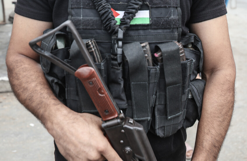 كيف يحمي الجيش الإسرائيلي المليشيات المناهضة لحركة "حماس" في غزة؟