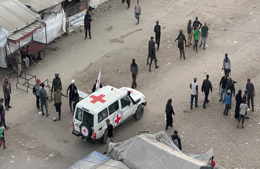 الإعلام العبري: اتفاق غزة يقضي بعدم ملاحقة 7000 عنصر في "حماس"