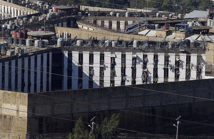 تهديدات من سجن رومية في لبنان