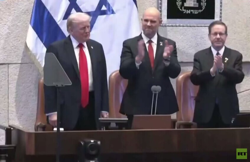 ترامب يُستقبل بتصفيق حار في الكنيست لمدة دقيقتين ونصف