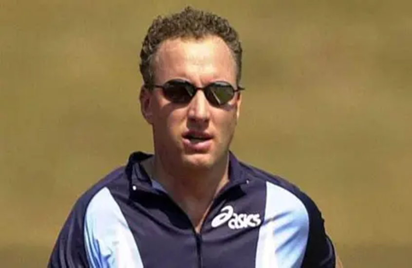 19 تهمة منفصلة.. اتهام مدرب أولمبي سابق بالاعتداء على طفلة جنسيا