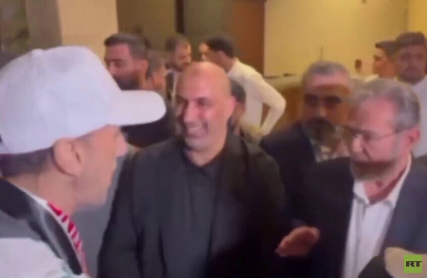 القاهرة.. قادة الفصائل الفلسطينية يستقبلون الأسرى المحررين