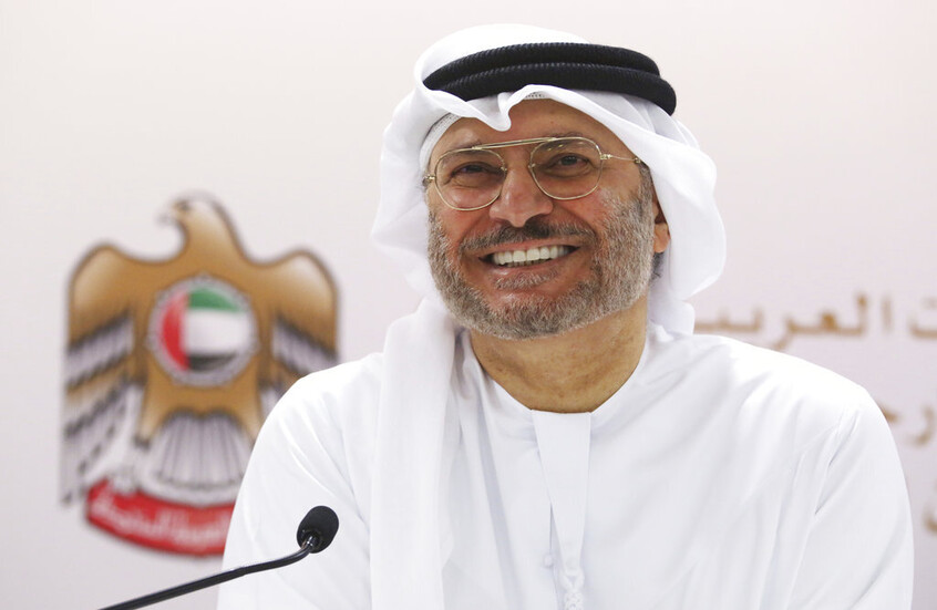 المستشار الرئاسي الإماراتي يعلق على قمة شرم الشيخ للسلام