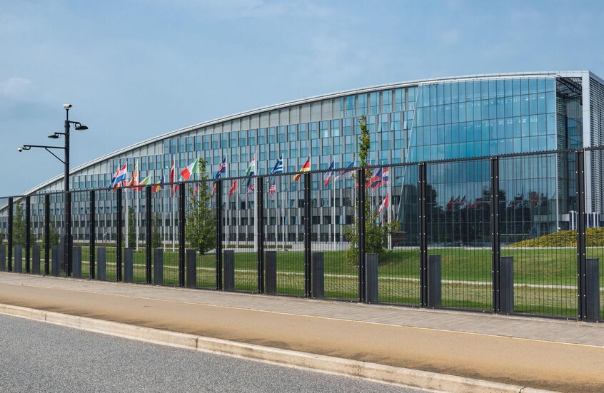 وزراء دفاع الاتحاد الأوروبي والناتو يعقدون 3 اجتماعات حول أوكرانيا