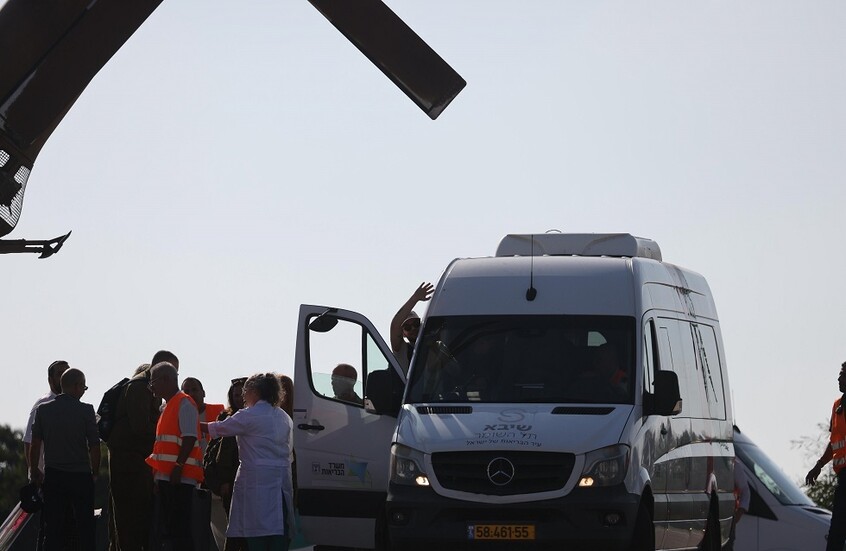 الجيش الإسرائيلي يحاول نفي ما ورد في بيانه حول مقتل الأسير نمرودي بغارة إسرائيلية في غزة