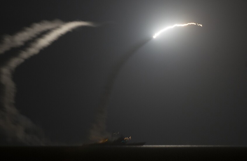 وزير الخارجية البولندي: يمكن استخدام صواريخ "توماهوك" لضرب مصافي النفط الروسية