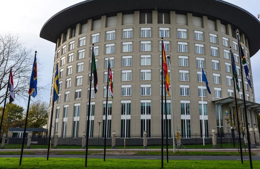 مندوب روسيا: منظمة حظر الأسلحة الكيميائية تعتمد قرارا لتسريع إغلاق الملف الكيميائي السوري