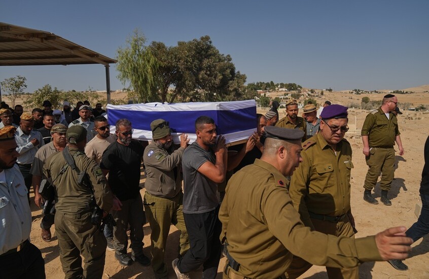 "i24 News": حماس أبلغت الوسطاء بوجود جثث إسرائيليين على عمق 7 طوابق وقرب قنابل غير منفجرة