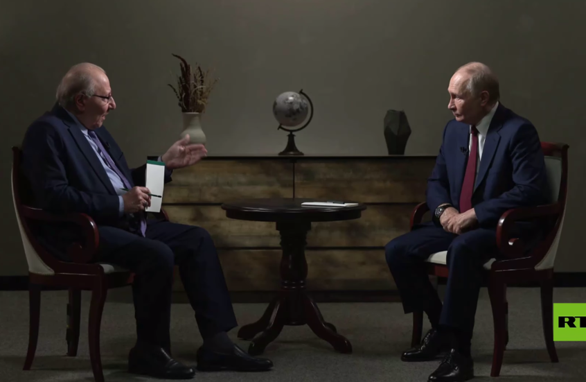 "صوت حرّ فاق التوقعات".. بوتين يهنئ شبكة RT بعيدها العشرين