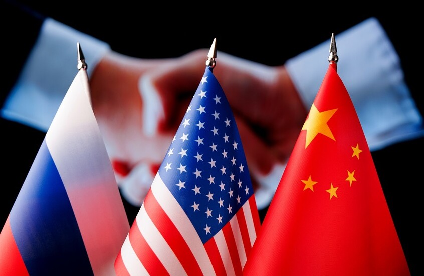 الخارجية الصينية ترحب بالاتصالات بين روسيا والولايات المتحدة وتسوية الأزمة الأوكرانية سلميا