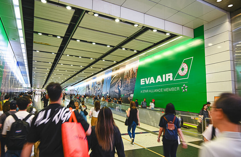 تايوان.. شركة طيران تعتذر عن طلب إجازة من موظف متوفى