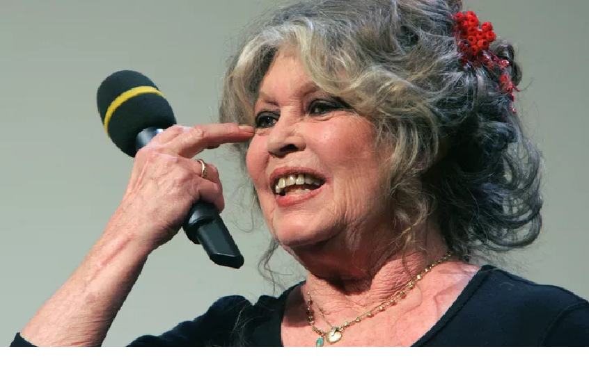 آخر تطورات الحالة الصحية لأيقونة السينما الفرنسية بعد إصابتها بمرض خطير