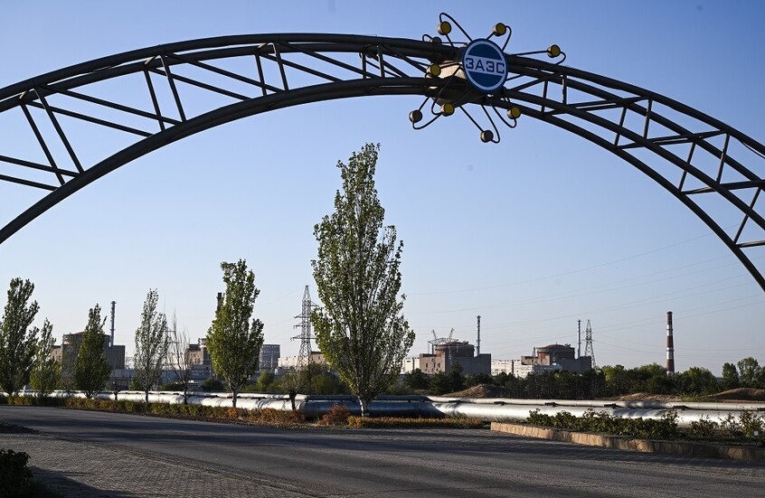 غروسي يعلن البدء بإصلاح خطوط الكهرباء المتضررة جراء القصف الأوكراني لمحطة زابوروجيه النووية