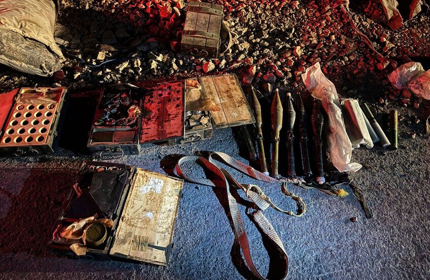 الجيش الإسرائيلي يعلن إحباط تهريب وسائل قتالية في منطقة جبل الشيخ على الحدود بين سوريا ولبنان (صور)