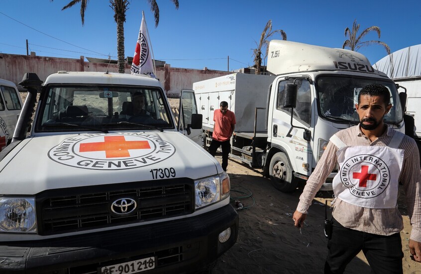 إسرائيل تعلن استلام جثتين جديدتين من غزة ومعهد الطب الشرعي يحدد هوية إحداهما