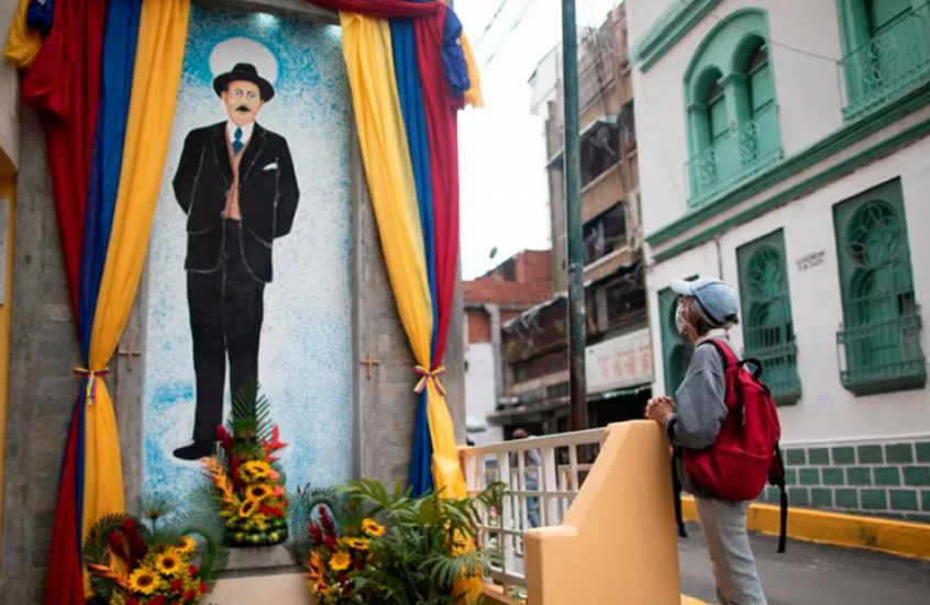 الفاتيكان يعلن "طبيب الفقراء" المحبوب في فنزويلا قديسا