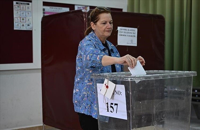 مرشح المعارضة يفوز بالانتخابات الرئاسية في جمهورية شمال قبرص التركية (صورة)