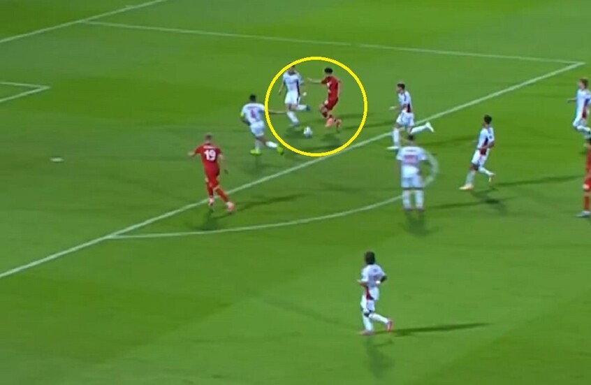 تراكتورسازي تبريز يكتسح الشارقة الإماراتي في عقر داره (فيديو)