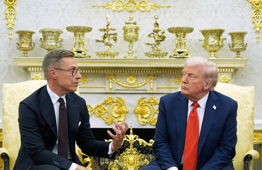 رئيس فنلندا: مستعد لأكون مترجما بين ترامب وزيلينسكي