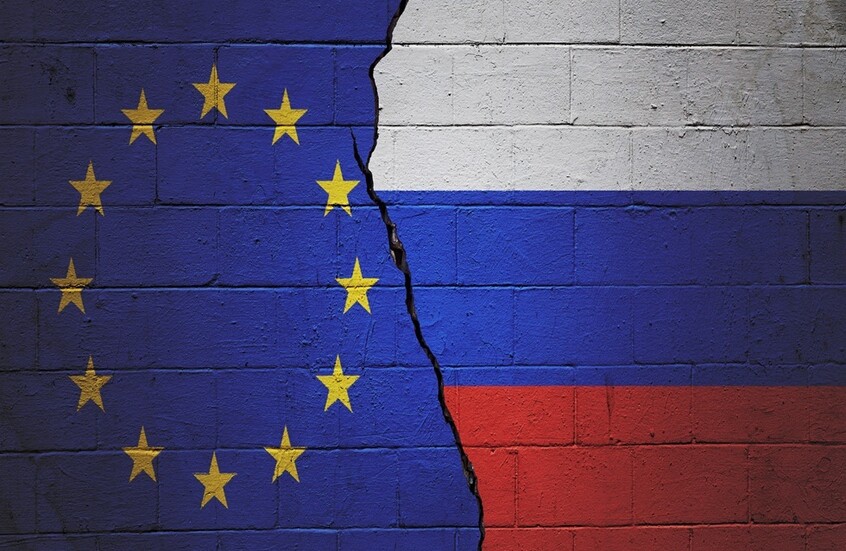 "بوليتيكو": الاتحاد الأوروبي يوافق مبدئيا على استخدام الأصول الروسية المجمدة لدعم أوكرانيا