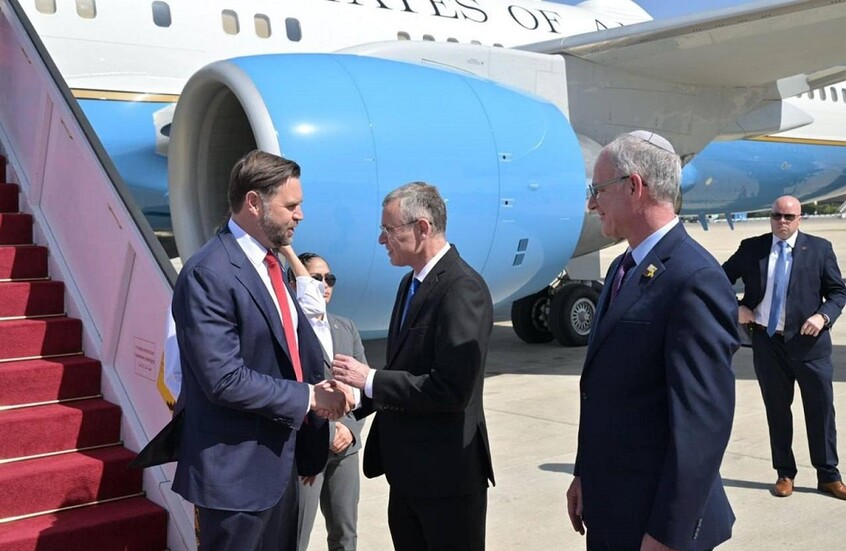 فانس يشد الرحال إلى إسرائيل لإنقاذ اتفاق وقف إطلاق النار مع "حماس"