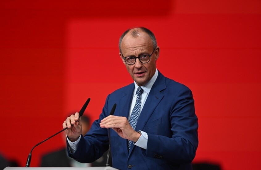 ألمانيا.. الآلاف يتظاهرون احتجاجا على تصريحات المستشار ميرتس عن الهجرة (فيديو)