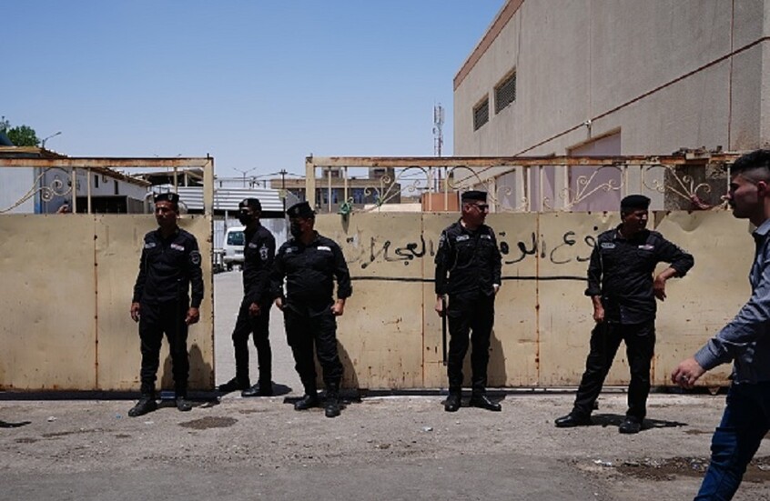 “خنادق وأبراج وغيرها”.. العراق يكشف تفاصيل شبكته الدفاعية الحدودية والجدار الخراساني على حدود سوريا