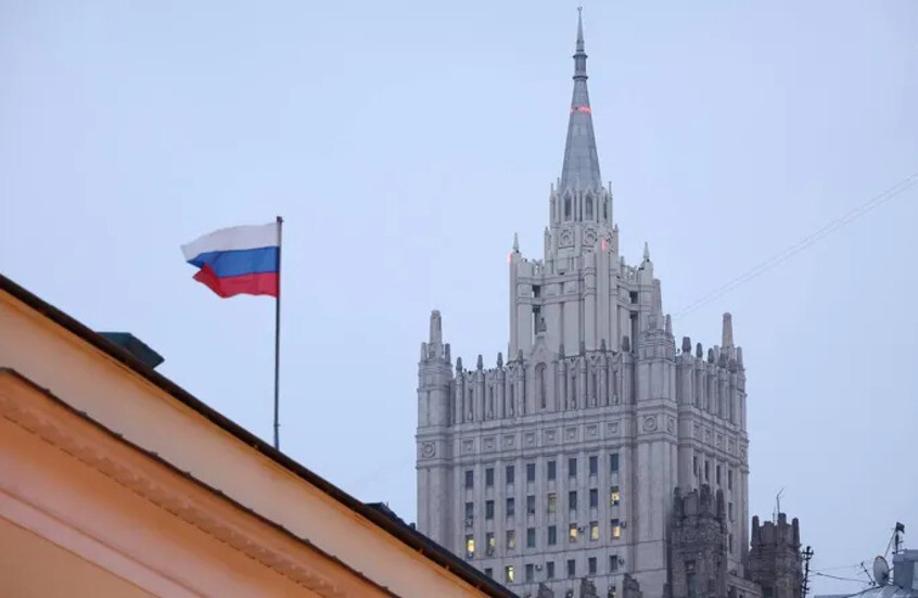 الخارجية الروسية تثمن جهود غروسي في تحقيق "الهدوء" حول محطة زابوروجيه النووية