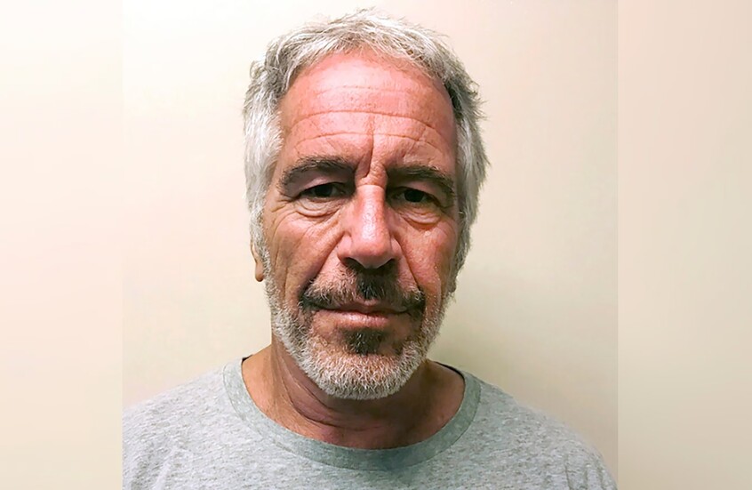 النسخة الأمريكية.. مذكرات ضحية إبستين تكشف تفاصيل اغتصابها من قبل رئيس وزراء معروف جدا