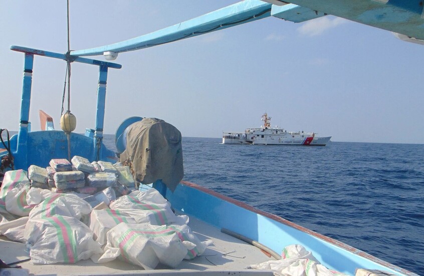 ضبط مخدرات في بحر العرب بقيمة تناهز مليار دولار