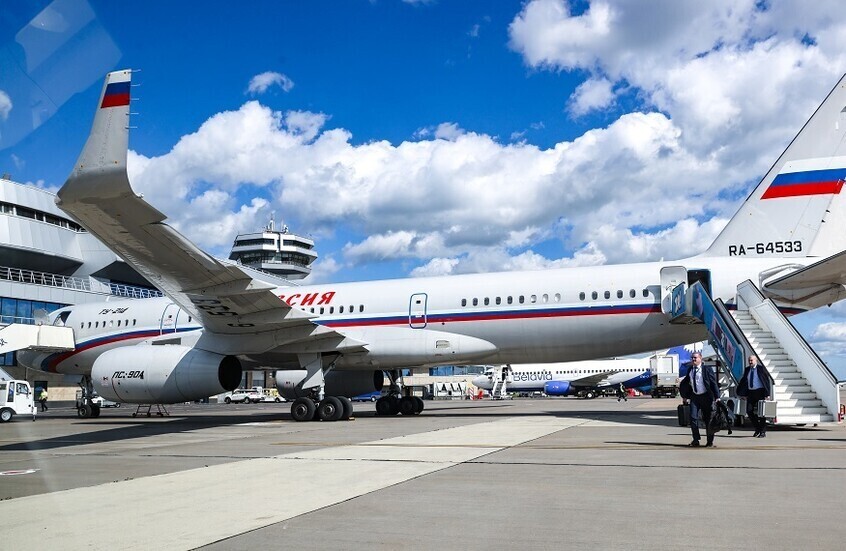 لاتفيا تعلن أنها لن تسمح لطائرة بوتين بالتحليق في مجالها الجوي