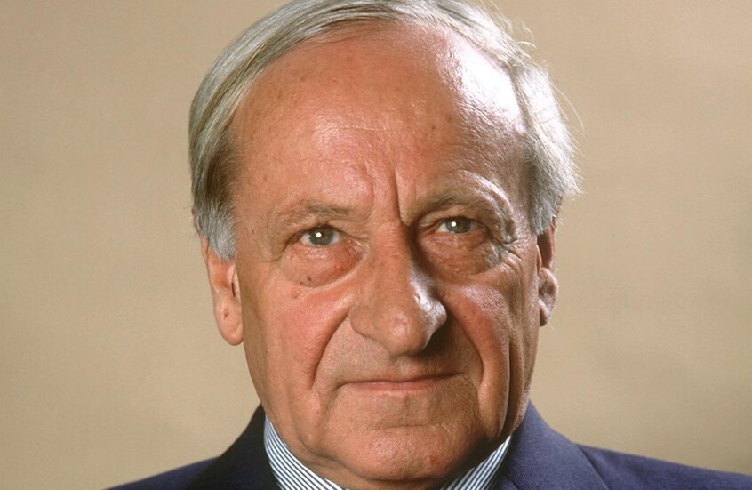 البطل ينقلب إلى متهم.. فضيحة جنسية تهز قرى الأطفال إس.أو.إس