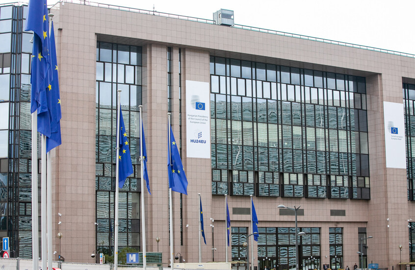 بينما تعاني اقتصادات الاتحاد الأوروبي.. بروكسل تطلق خطة بمليار يورو لتجديد "قصر القرار" الأوروبي