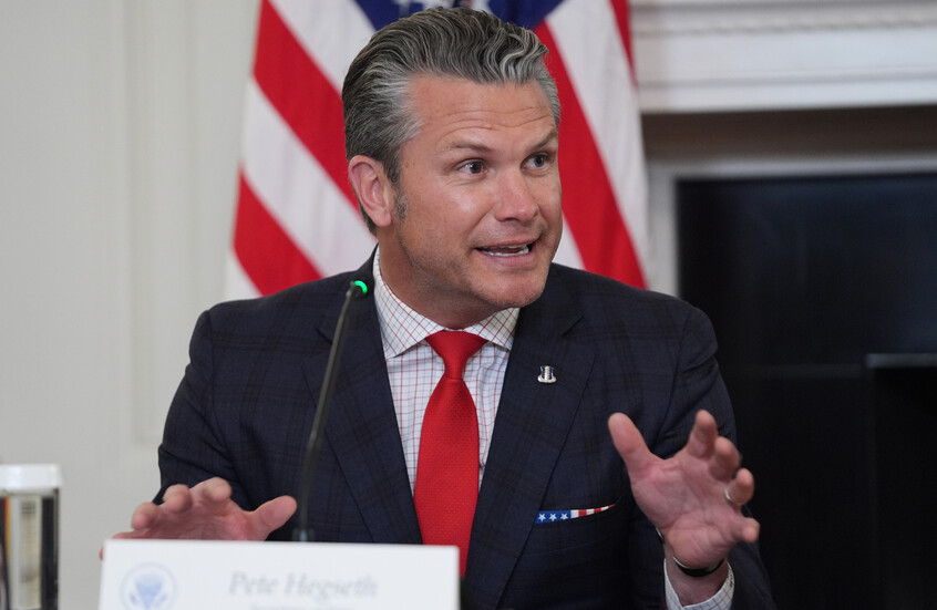 وزير الدفاع الأمريكي: سنعمل على مواجهة نفوذ روسيا والصين وإيران في أمريكا اللاتينية