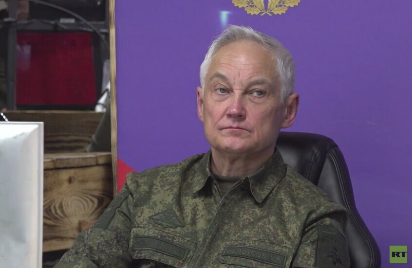 بيلاوسوف يتفقد قوات "الجنوب" بمنطقة العملية العسكرية في أوكرانيا (فيديو)