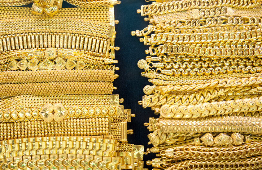 سوريا وأذربيجان تبحثان التعاون في مجال الذهب والمعادن الثمينة