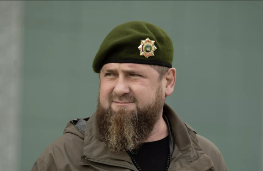 قديروف يعلن إرسال مجموعة جديدة من المتطوعين من الشيشان إلى جبهة العملية العسكرية الخاصة