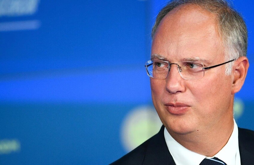 دميترييف: الوكالة الأمريكية للتنمية الدولية أنفقت مليارات الدولارات لتقويض مواقع روسيا