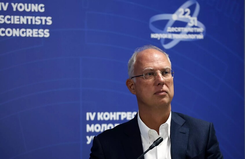 دميترييف: روسيا تدرس بجدية إنشاء نفق يربطها بالولايات المتحدة عبر مضيق بيرينغ