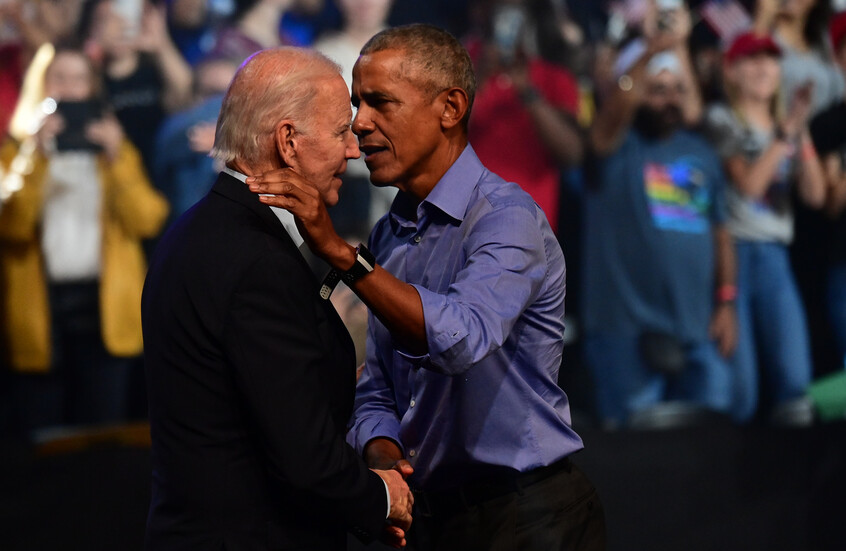 كتاب جديد يكشف عن مفاجأة غير متوقعة بشأن بايدن وأوباما