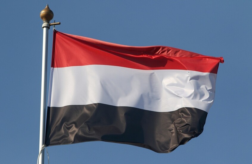 السفير الروسي: اليمن يعاني أزمة إنسانية حادة و17 مليون نسمة بحاجة للطعام والماء