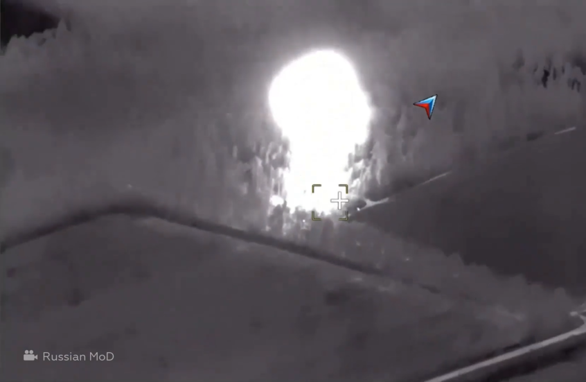 مشاهد لتدمير مسيّرات روسية منصة صاروخية أوكرانية