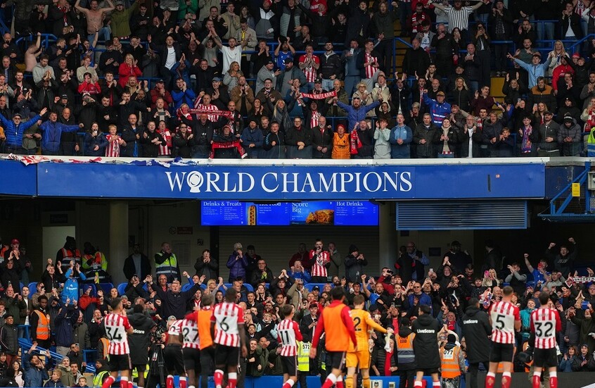 تشيلسي يسقط بهدف مغربي في الوقت القاتل